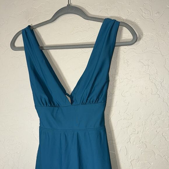Revolve. By the way. Ingrid Deep V Mini Dress in Teal - Picture 4 of 11